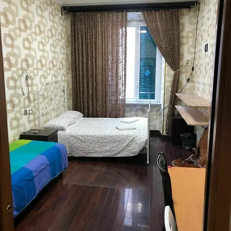 Friend House 2 * Rome
